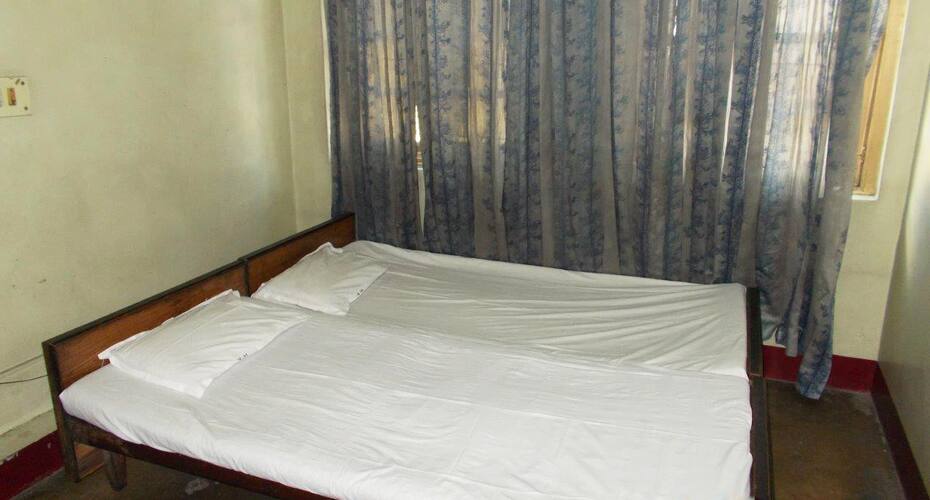 Hotel Avenue, Kolkata 5